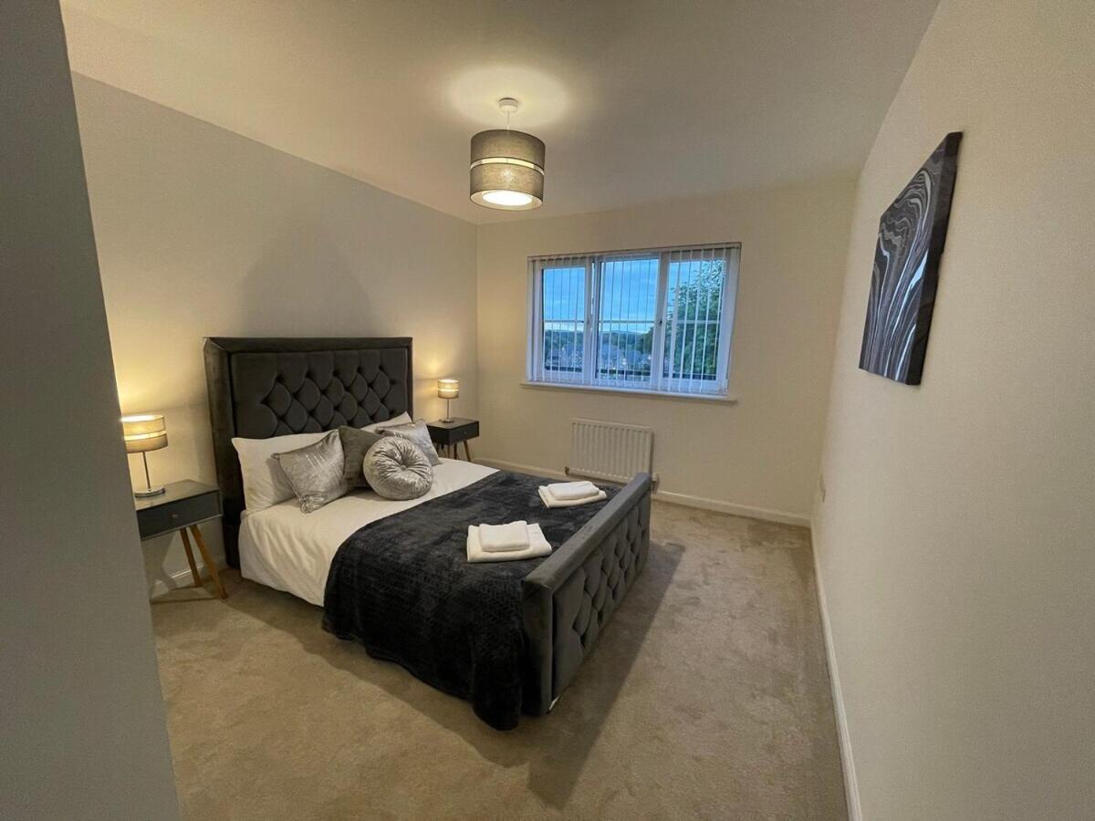 2 Bedroom Luxury Flat In Quiet Village Of Bishopton Бишоптон Экстерьер фото